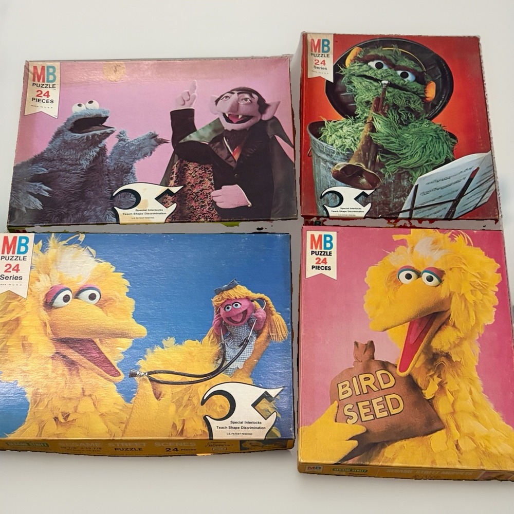 Vintage Sesame Street Muppets MB 24 Piece Puzzles Lot of 4 Complete 1970s